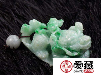 鉴别翡翠真假实用的四大方法