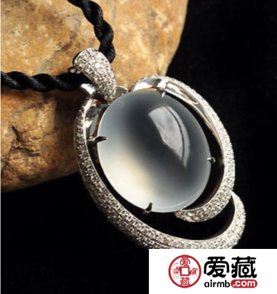 玻璃种翡翠是什么 有什么特征