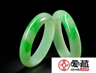如何评估翡翠的价格高不高