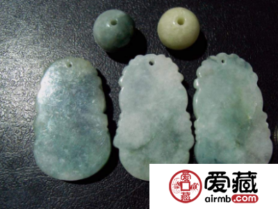 怎么鉴定豆种翡翠的好坏