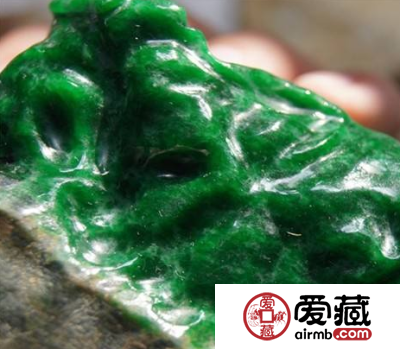 中国出产翡翠原石有哪些地方 最出名的是哪里