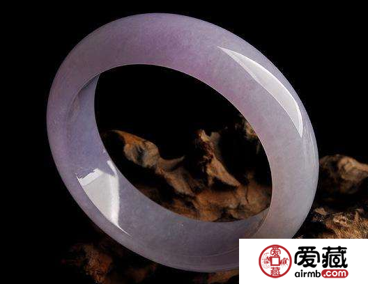 紫罗兰翡翠手镯的价格多少 贵不贵