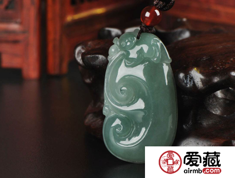 油青種翡翠好不好 屬于哪個檔次的翡翠