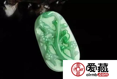 翡翠和玛瑙的区别是什么 怎么区分