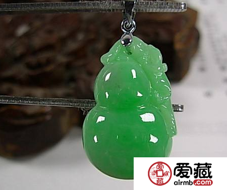 翡翠级别怎么区分 看“水头
