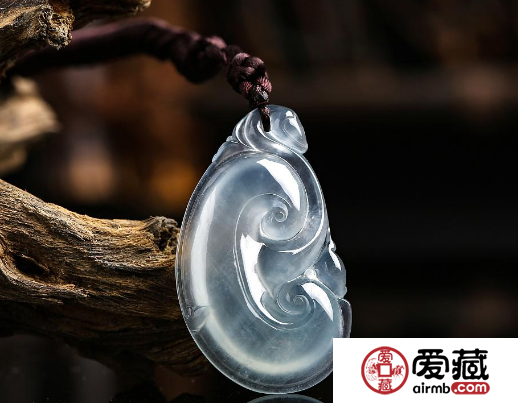 翡翠如意的價(jià)格貴嗎 適合什么人群佩戴