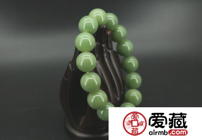 翡翠手串代表的寓意是什么 寓意百事百顺