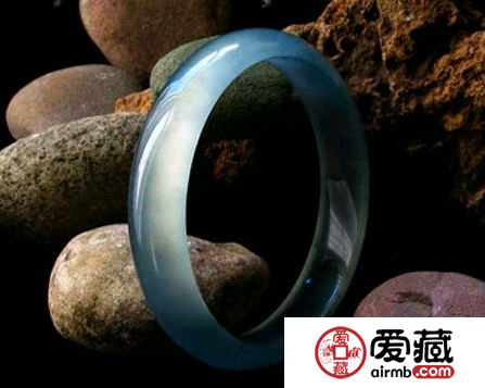 翡翠的兩大顏色：原聲色和次生色