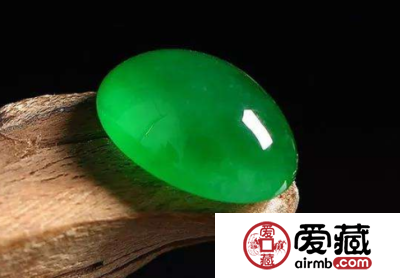 翡翠的颜色有哪些 怎么划分