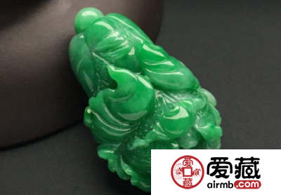 翡翠玉白菜价格贵吗 适合哪些人士佩戴