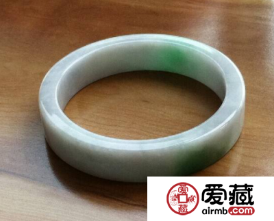 翡翠原料估价的依据与原则是什么