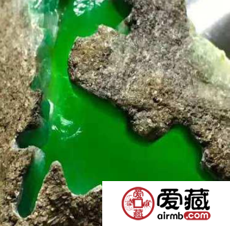 为什么翡翠原石这么贵