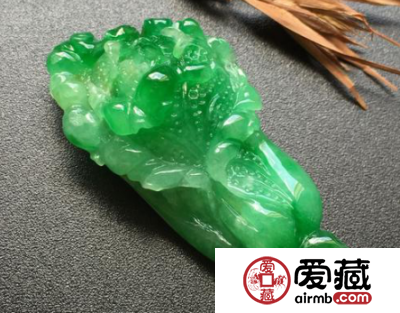 翡翠正阳绿和阳绿的区别是什么