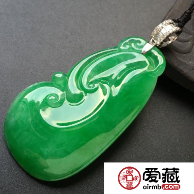翡翠正阳绿和阳绿的区别是什么