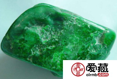 什么是翡翠的晴水 有什么特征