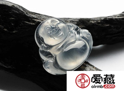 衡量翡翠好坏应从哪几个方面入手 行内人都这么看