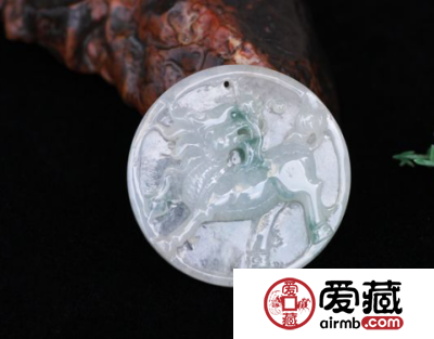 鉴别翡翠真伪以及优劣的方法有哪些