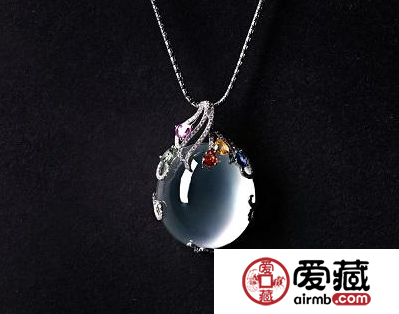 如何祛除翡翠上的顽垢 这两个方法非常有用