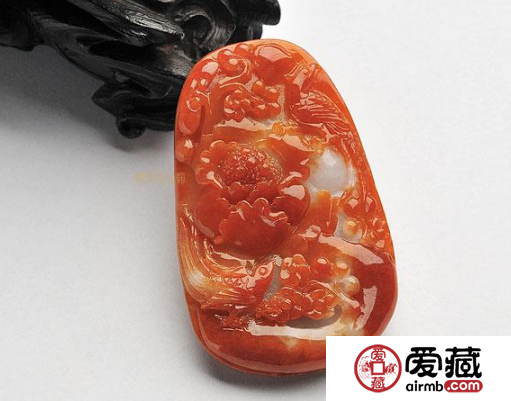 红翡翠是怎样的 如何鉴别其真假