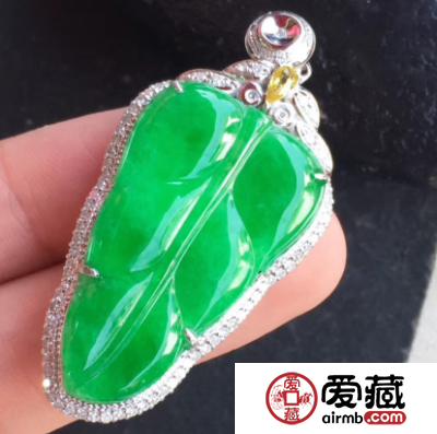 糯种翡翠与豆种翡翠的区别是什么 哪个更好