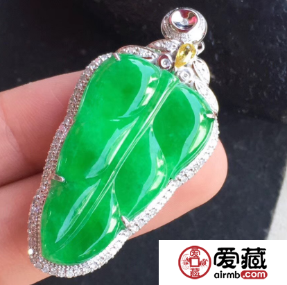 糯种翡翠与豆种翡翠的区别是什么 哪个更好