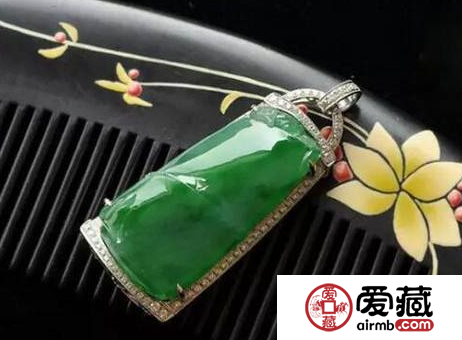 鉴赏翡翠的三要素是什么 一定要收藏