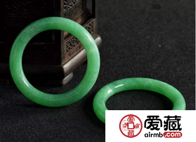 如何保养缅甸翡翠手镯 你想知道的都在这里