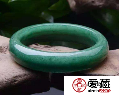 常冒充翡翠的这六种玉石 行内人教你如何分辨