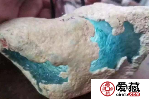 翡翠原石的新坑种与老坑种如何区分