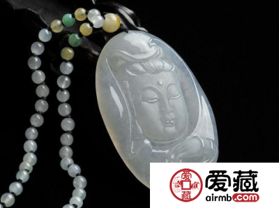 什么是冰种翡翠 冰种翡翠挂件价格如何