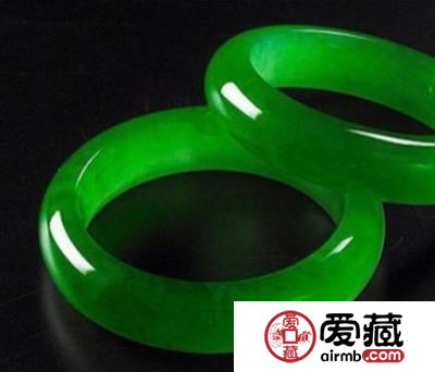 什么是帝王绿翡翠 帝王绿翡翠图文赏析