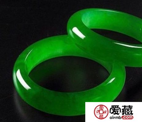 什么是帝王綠翡翠 帝王綠翡翠圖文賞析