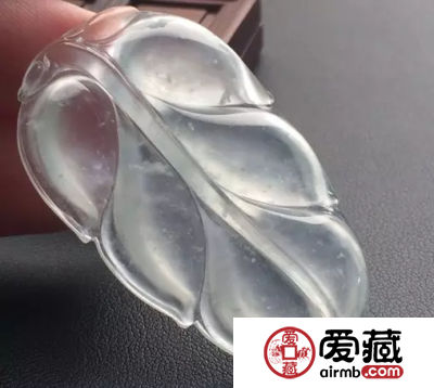 翡翠的棉是什么 棉絮对翡翠价格有影响吗