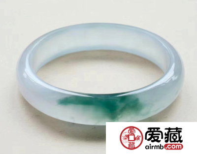 如何鉴别老坑玻璃种真伪 翡翠鉴别常识