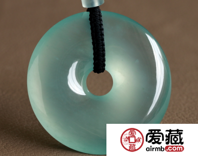 怎么挑选晴水翡翠 晴水翡翠的选购方法
