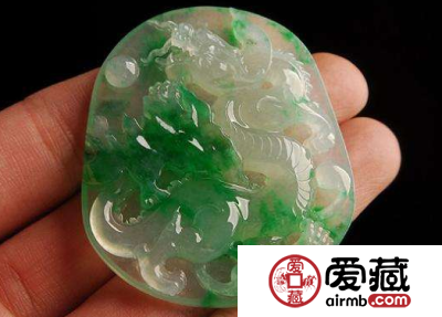 怎样的翡翠才值得收藏 必须要有收藏的“藏点”