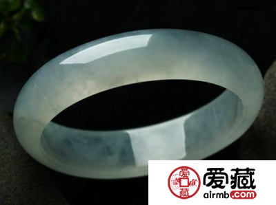 如何挑选翡翠手镯 四大口诀教你挑选翡翠