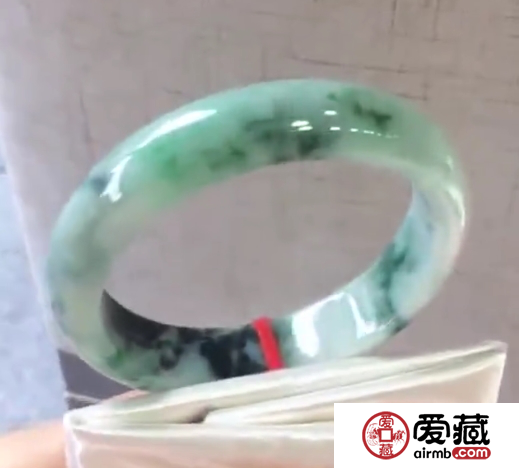 如何挑选好的翡翠 好的翡翠种更为重要
