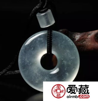 什么是翡翠的种与水 翡翠的种与水有什么关系