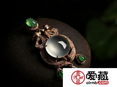 佩戴镶嵌类翡翠首饰有什么讲究 讲究要点都在这