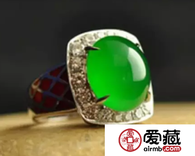 选购翡翠实用的四个小技巧 买翡翠必备技巧