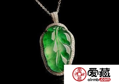  怎么看翡翠的水头好坏 翡翠水头可以养出来吗