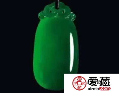 玉髓和翡翠的区别是什么 如何分辨出来