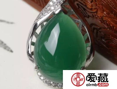 玉髓有哪些品种 戴玉髓有什么功效好处