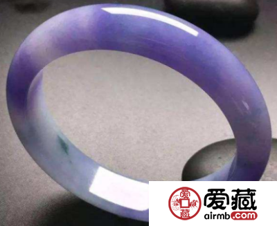玉手镯绿翡翠好还是紫罗兰好 价格哪个更贵