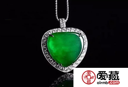 翡翠的“底”是什么 怎么看翡翠底的好壞