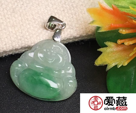 翡翠的“底”是什么 怎么看翡翠底的好壞