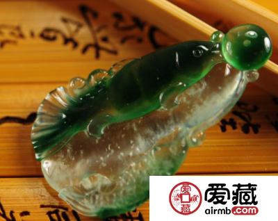 为什么那么多人喜欢翡翠 主要有4个原因