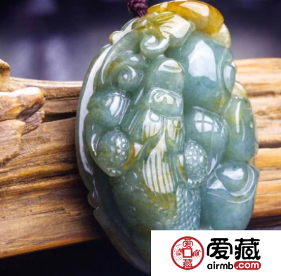 翡翠金蟾有什么寓意 翡翠金蟾怎么搭配