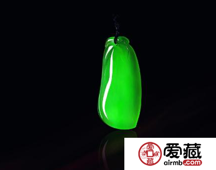 怎么保養(yǎng)翡翠掛件才好 實用干貨